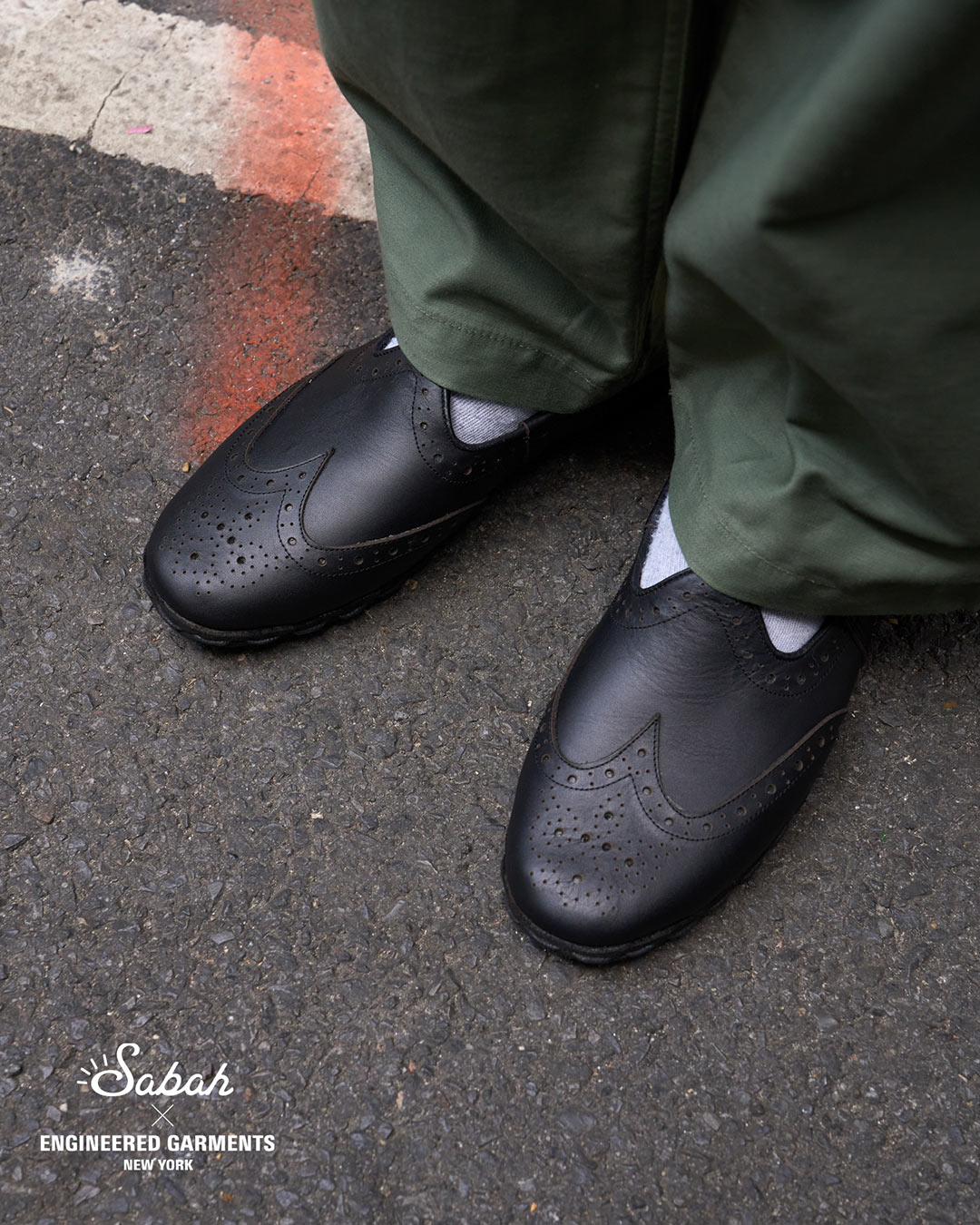 〈ENGINEERED GARMENTS〉×〈Sabah〉穴飾りデザインと、スタッズモデル２型が登場