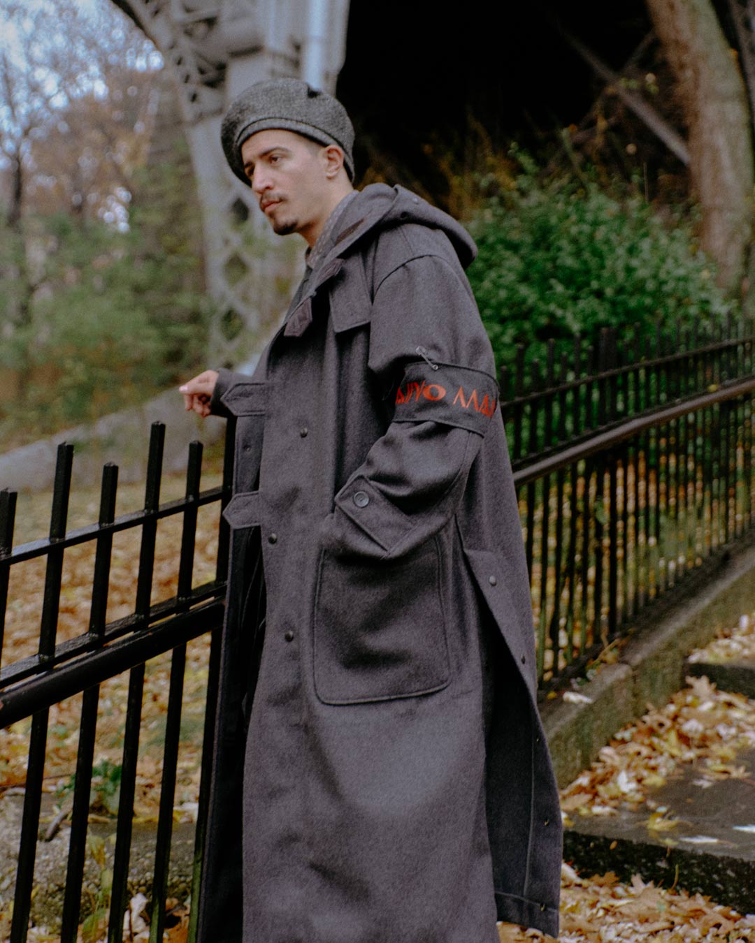 〈ENGINEERED GARMENTS〉 マキシレングスで仕上げた新作ダッフルコート