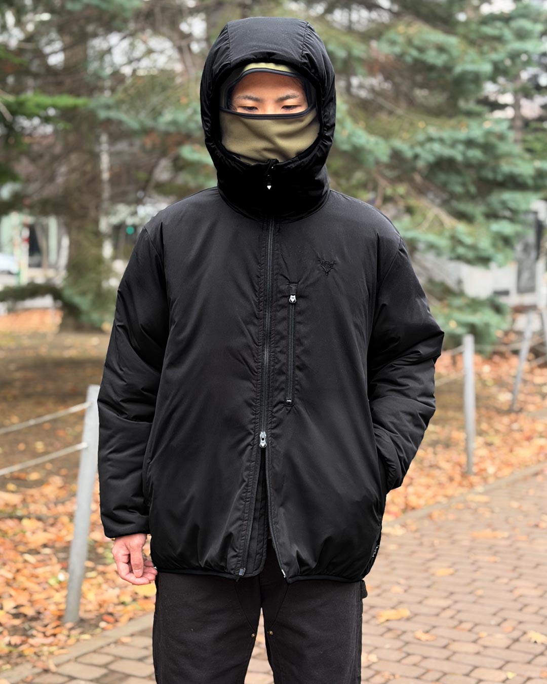 〈SOUTH2 WEST8〉 撥水ピーチスキン素材を採用した中綿アウター
