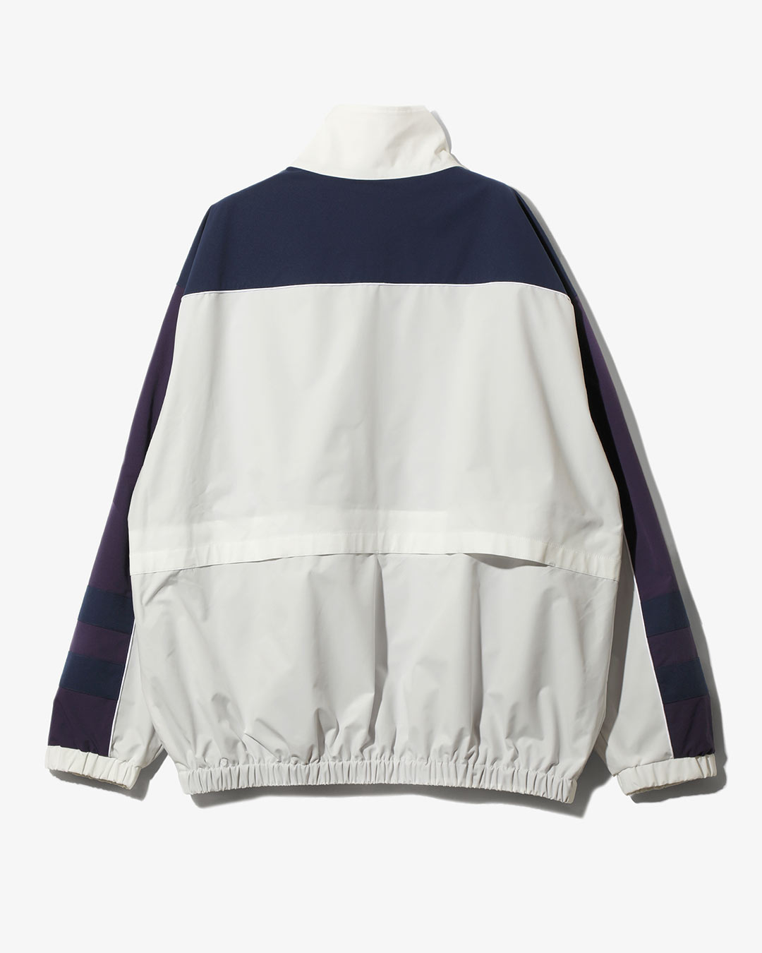 Star Cut Over Sized Windbreaker ¥31,900