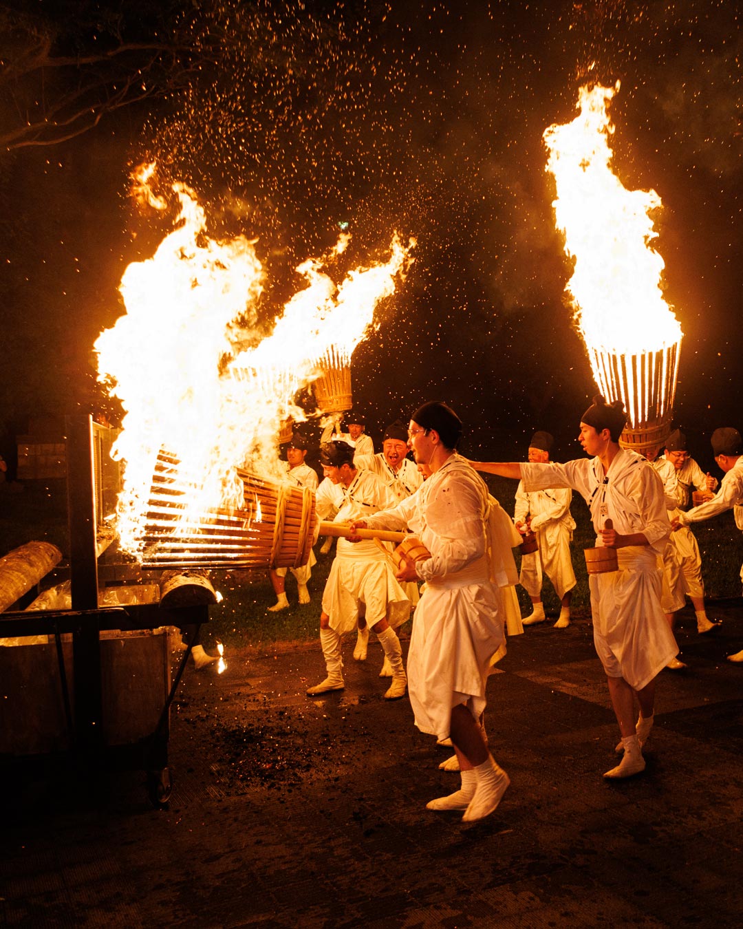 北海道・美瑛の夜を彩る伝統の「那智美瑛火祭り」